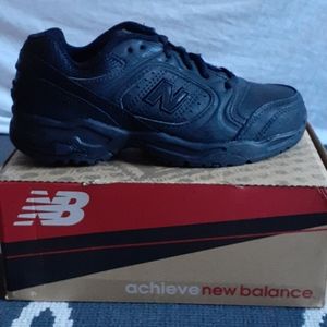 New balance kids shoe